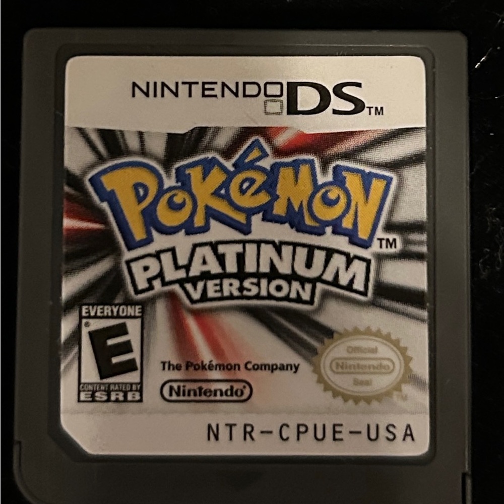 Nintendo DS Pokémon Platinum Version Cartridge - Gray